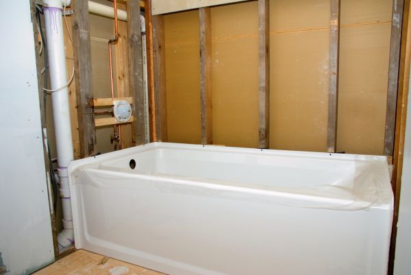 Cost of Bathtub Remodeling in Milford
